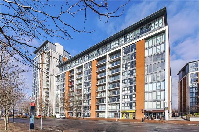 Adriatic Apartment, Western Gateway, Royal Victoria Docks, London, E16 1BS