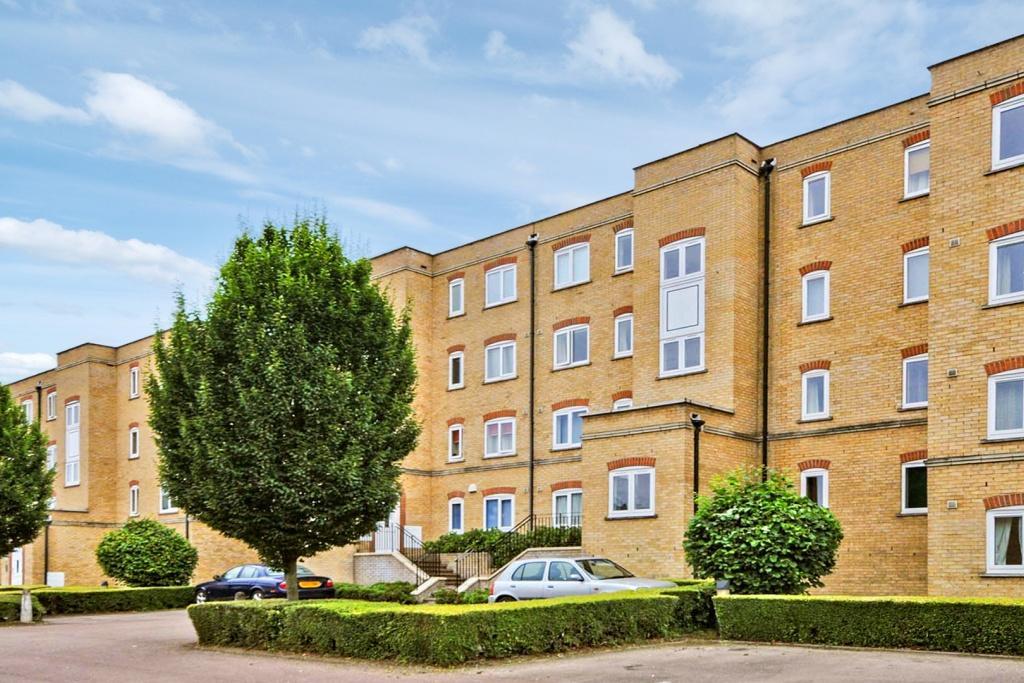 Ferguson Close, Mudchute, Westferry, Canary Wharf, London, E14 3SH