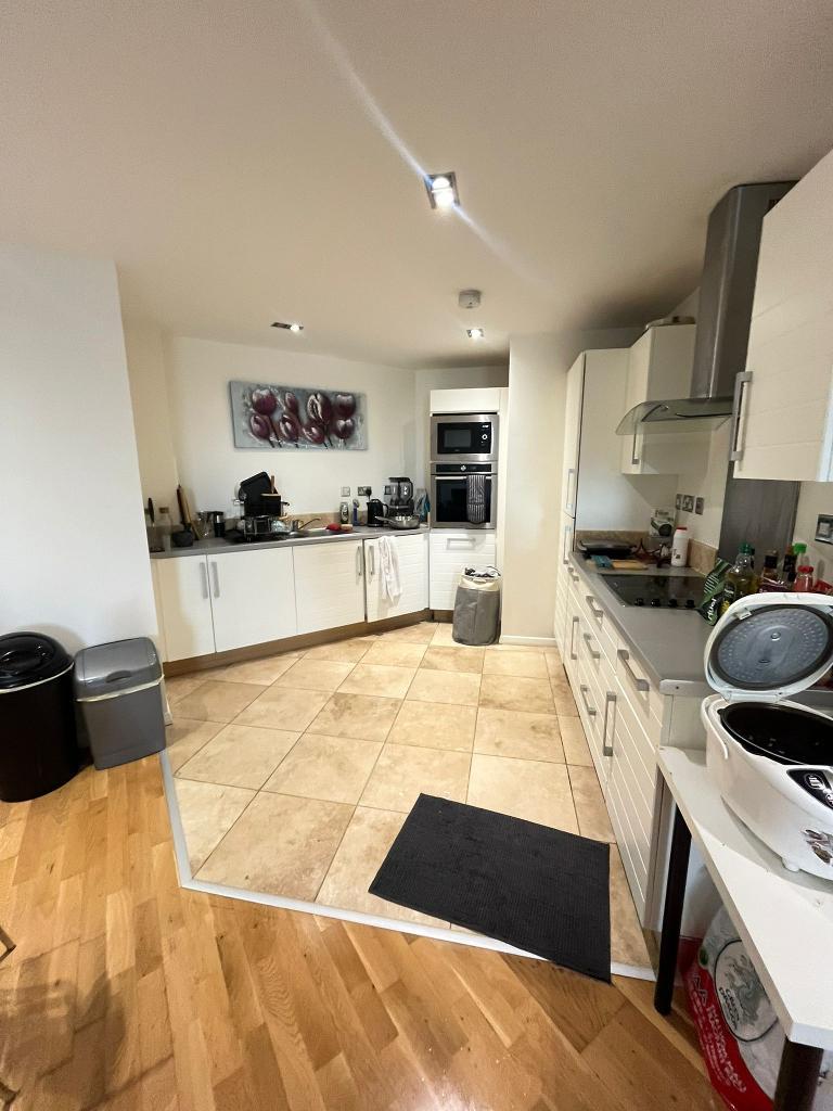 City Tower, Crossharbour, Canary Wharf, South Quay, London, E14 9LU