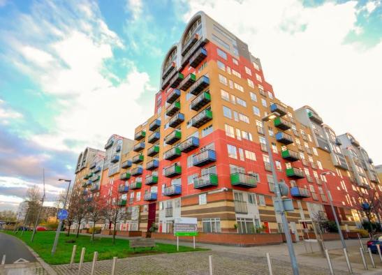 Maurer Court, Greenwich, 02, Renaissance Walk, London, SE10 0SX